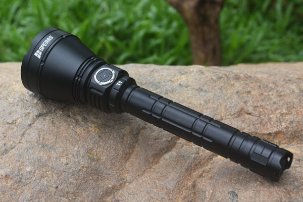 T1, Super Beam Distance 1300m, Super Lumens 1000lm, Tactical Flashlight